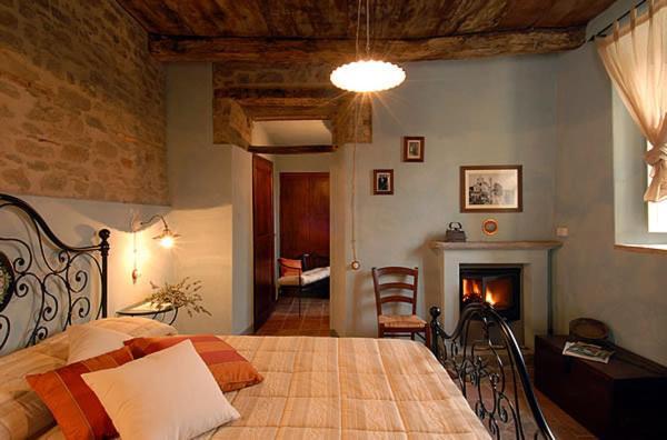 Cerretto Langhe Dimora Storico Romantica Il Sole E La Luna מראה חיצוני תמונה